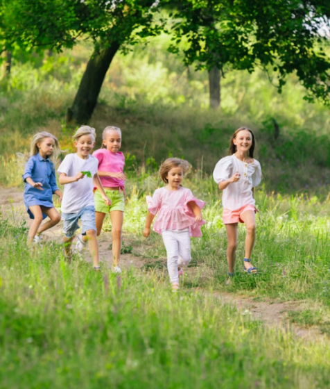 children running